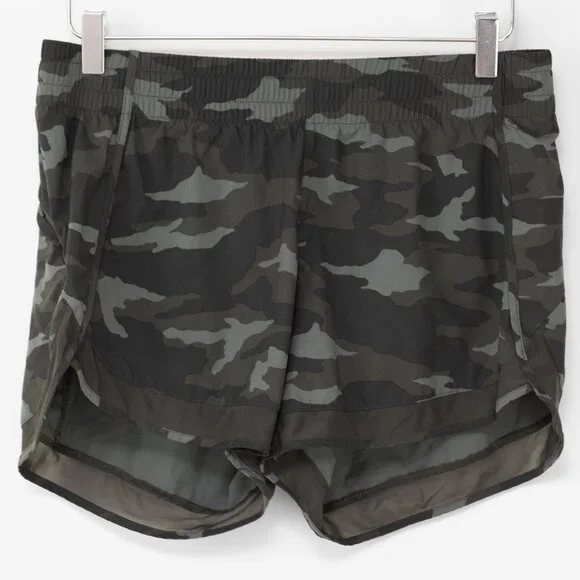 Athleta Shorts Mesh Racer Run Mid Rise 4" Built-in Brief Cameo Green Size Medium - Picture 1 of 7